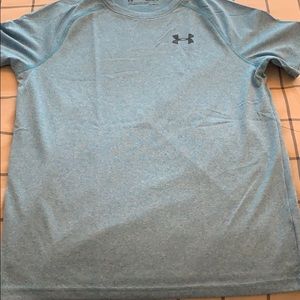 Under armour dri-fit tshirt